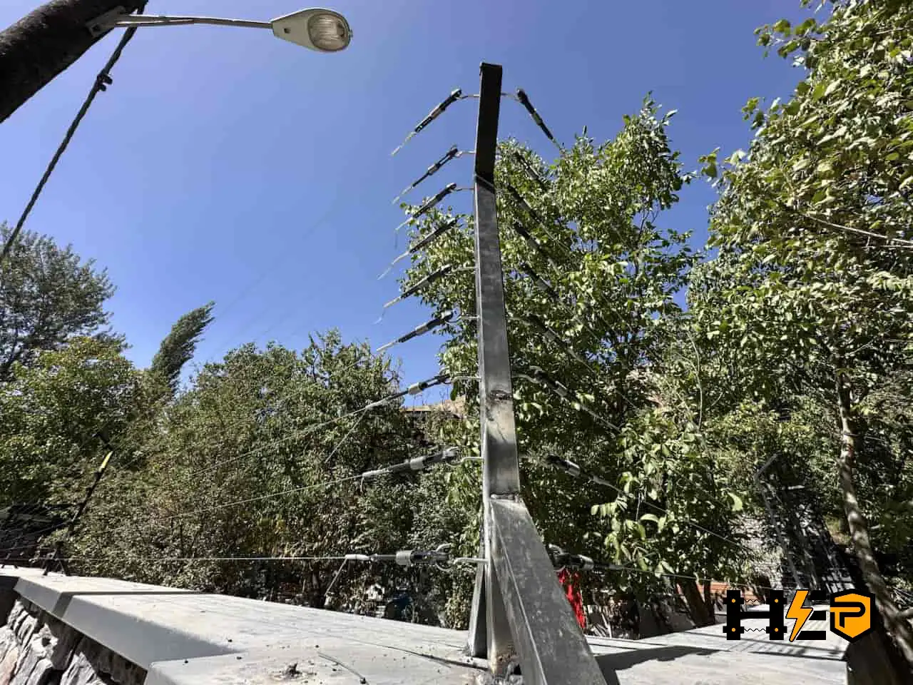 فنس الکتریکی اجرا شده شرکت حصار الکتریک پارسا